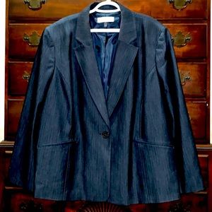Beautiful JONES STUDIO Blazer / Jacket
